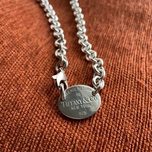Return to Tiffany Oval Tag Choker
